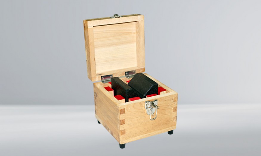 V400 花崗巖 V 型塊包裝及保養(yǎng)